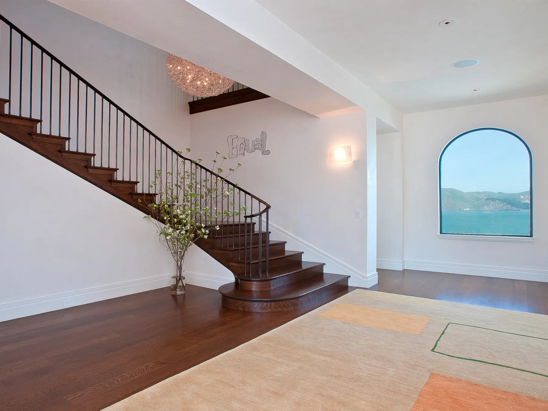 image of butler-armsden-family-home-in-sea-cliff-staircase-bay-view.jpg