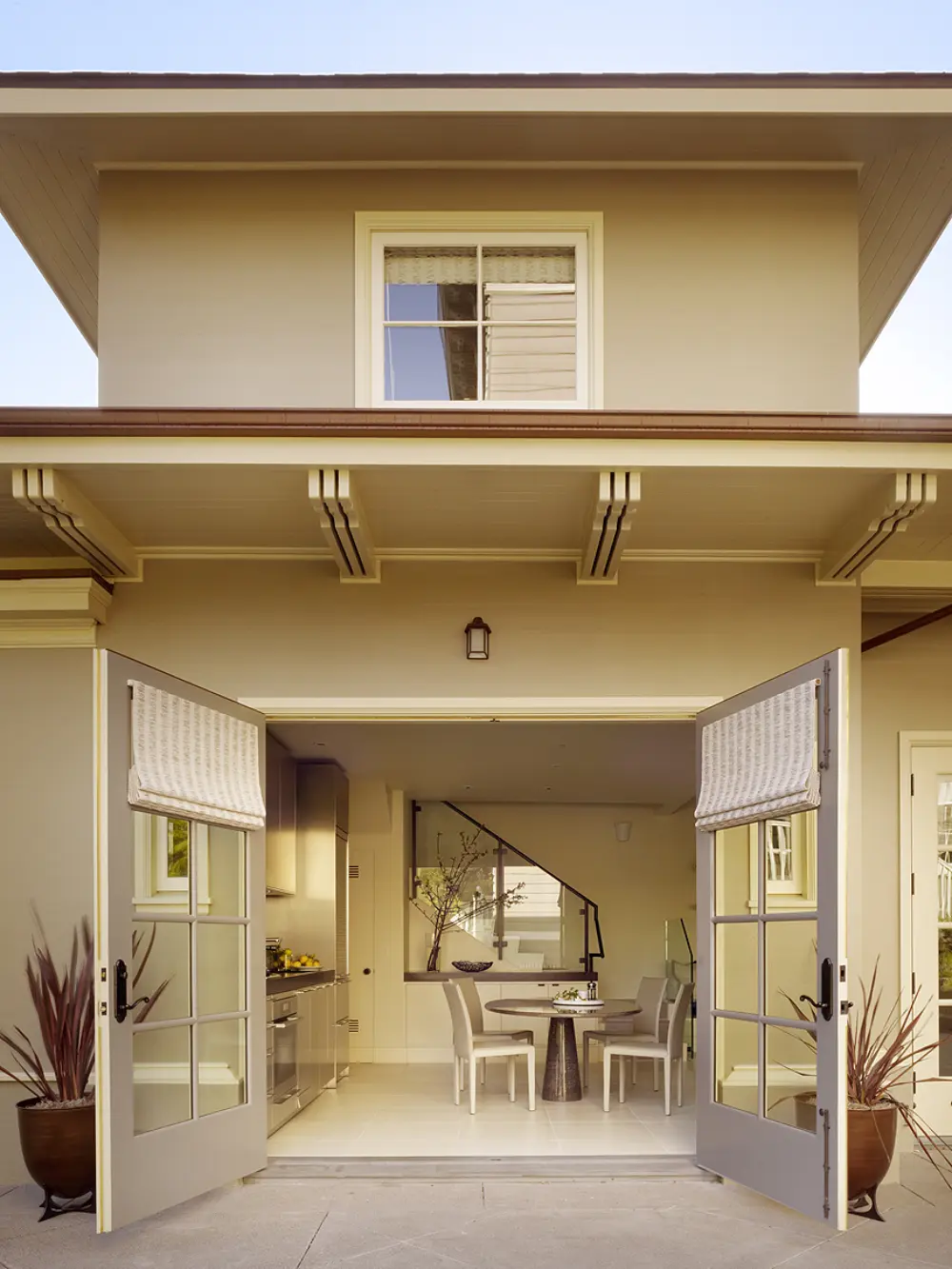 A San Francisco guest house with french doors that open up to the yard