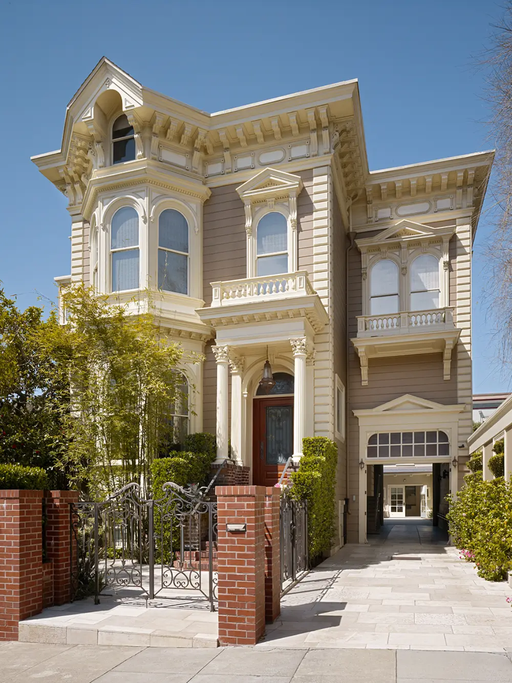 image of butler-armsden-carriage-house-front-facade.jpg