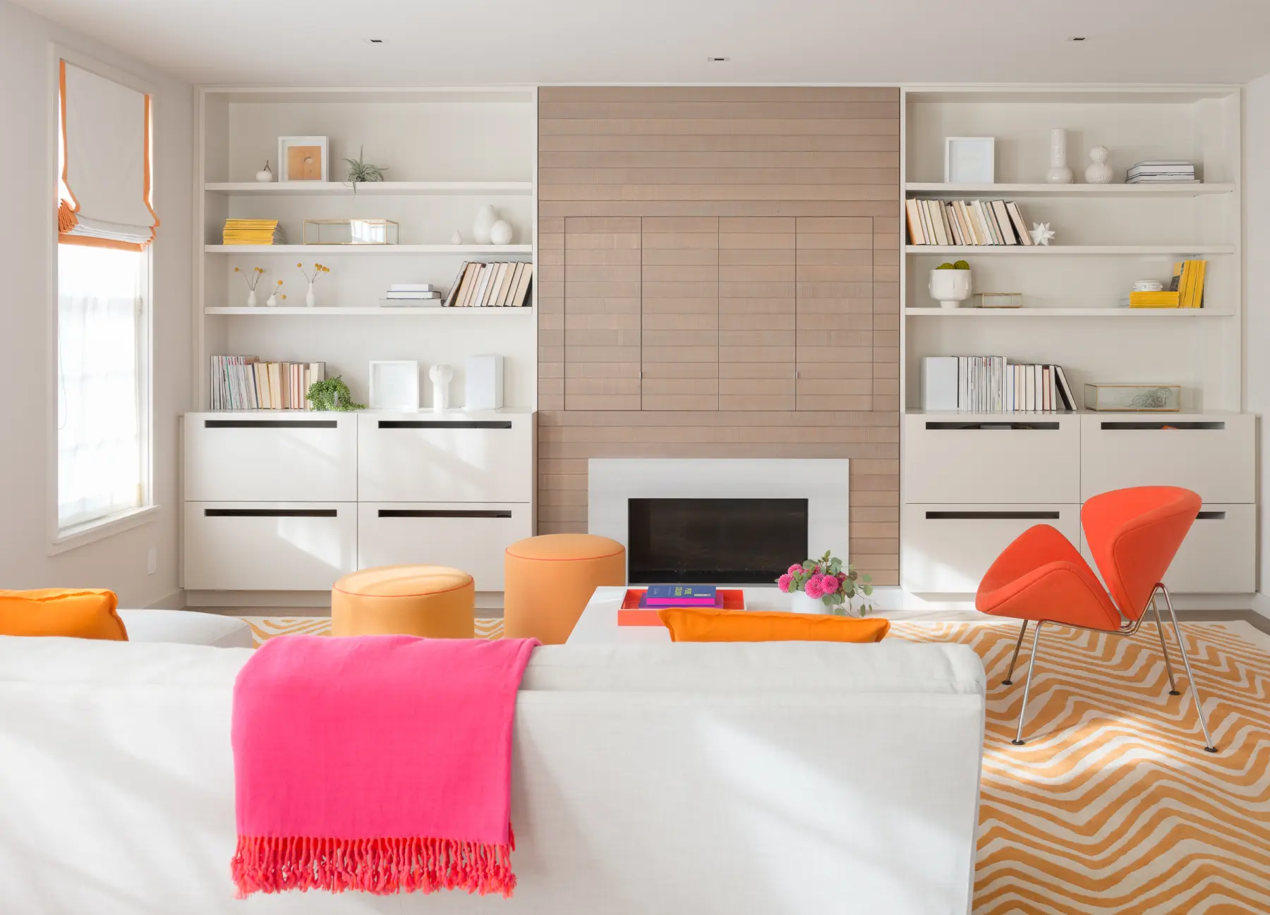 image of butler-armsden-city-seaside-home-family-room.jpg