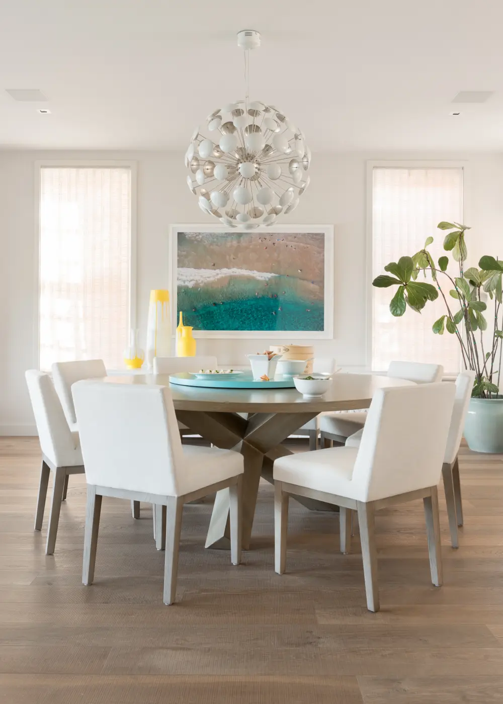 image of butler-armsden-city-seaside-home-dining-room.jpg