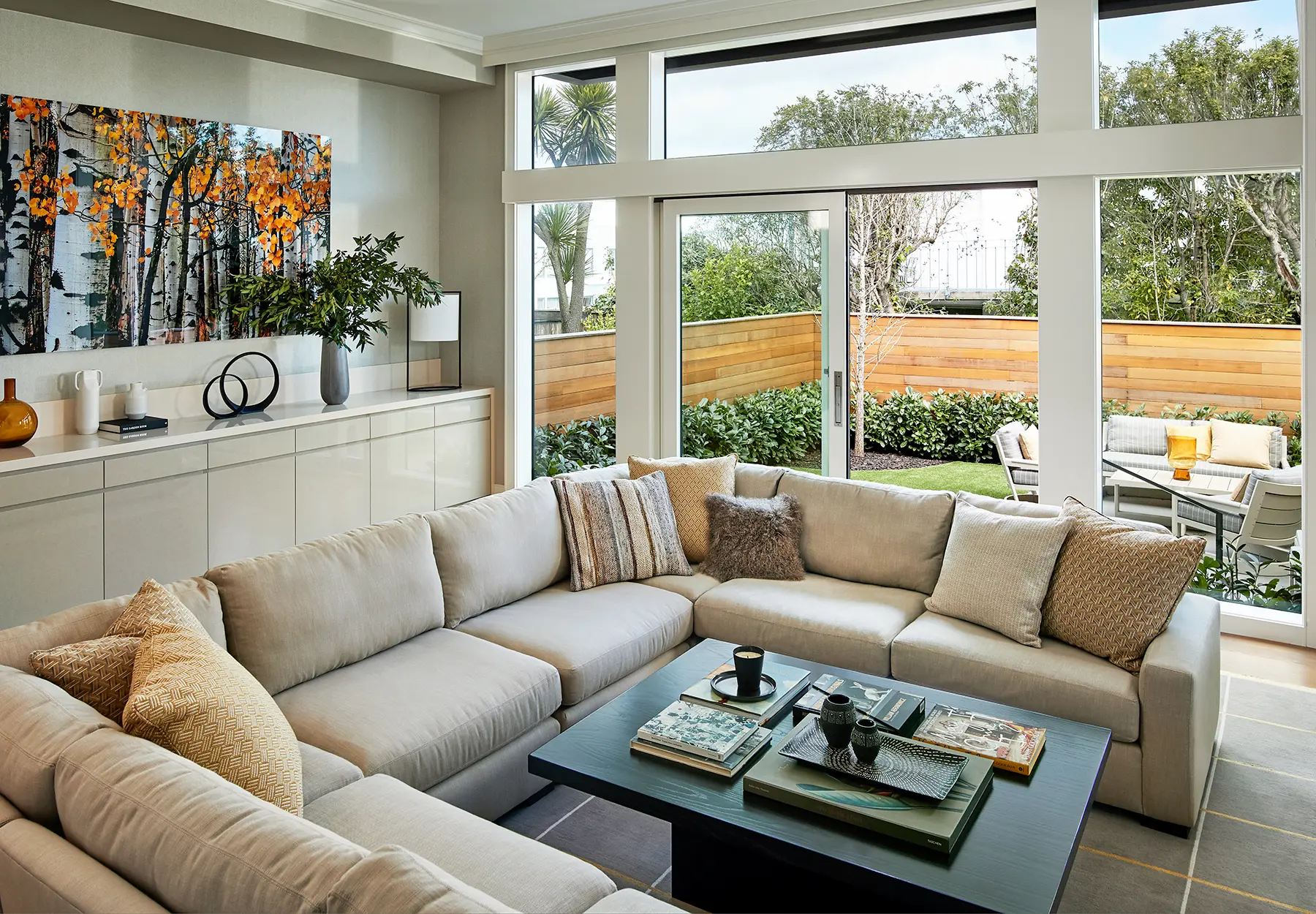 image of butler-armsden-cow-hollow-townhouse-living-room.jpg