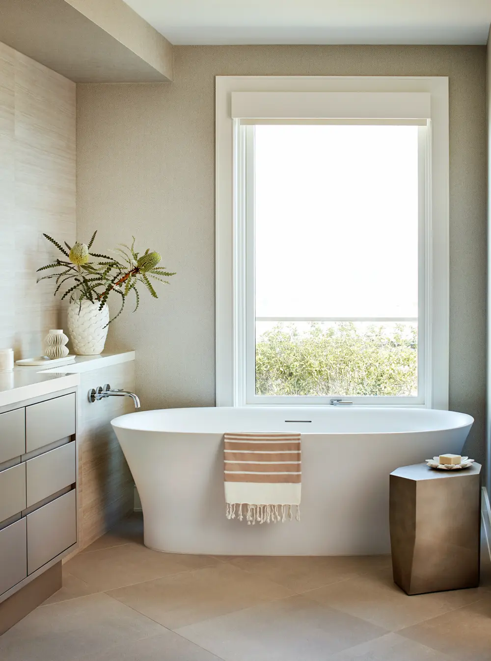 image of butler-armsden-cow-hollow-townhouse-master-bath.jpg
