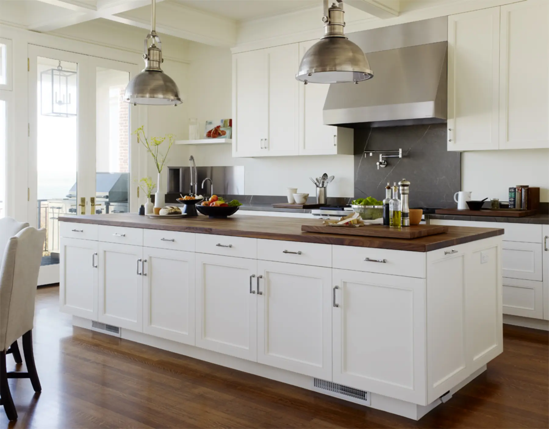 image of butler-armsden-fleischer-kitchen-island.jpg