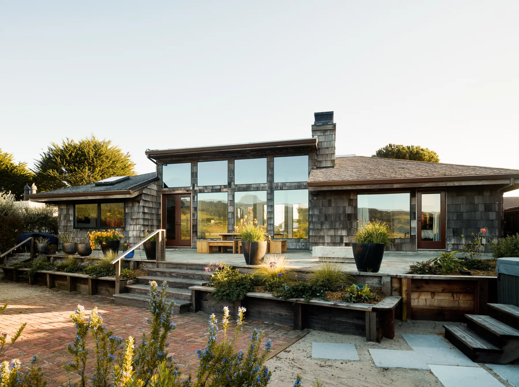 image of butler-armsden-inlet-house-rear-facade-2.jpg