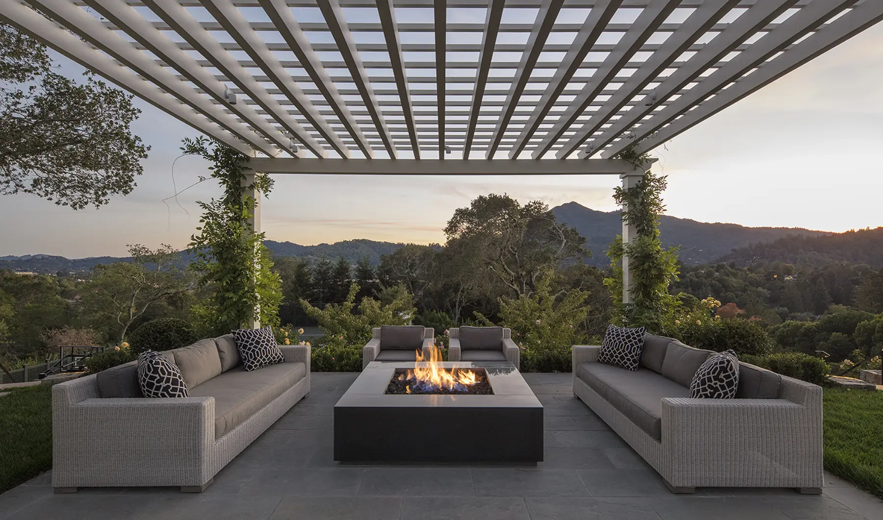 image of butler-armsden-kentfield-outdoor-fire-pit-pergola-sunset.jpg