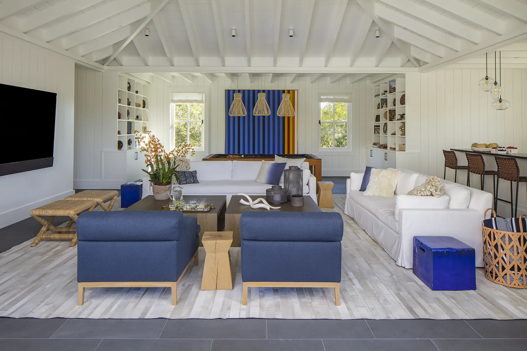 image of butler-armsden-kentfield-poolhouse-lounge.jpg