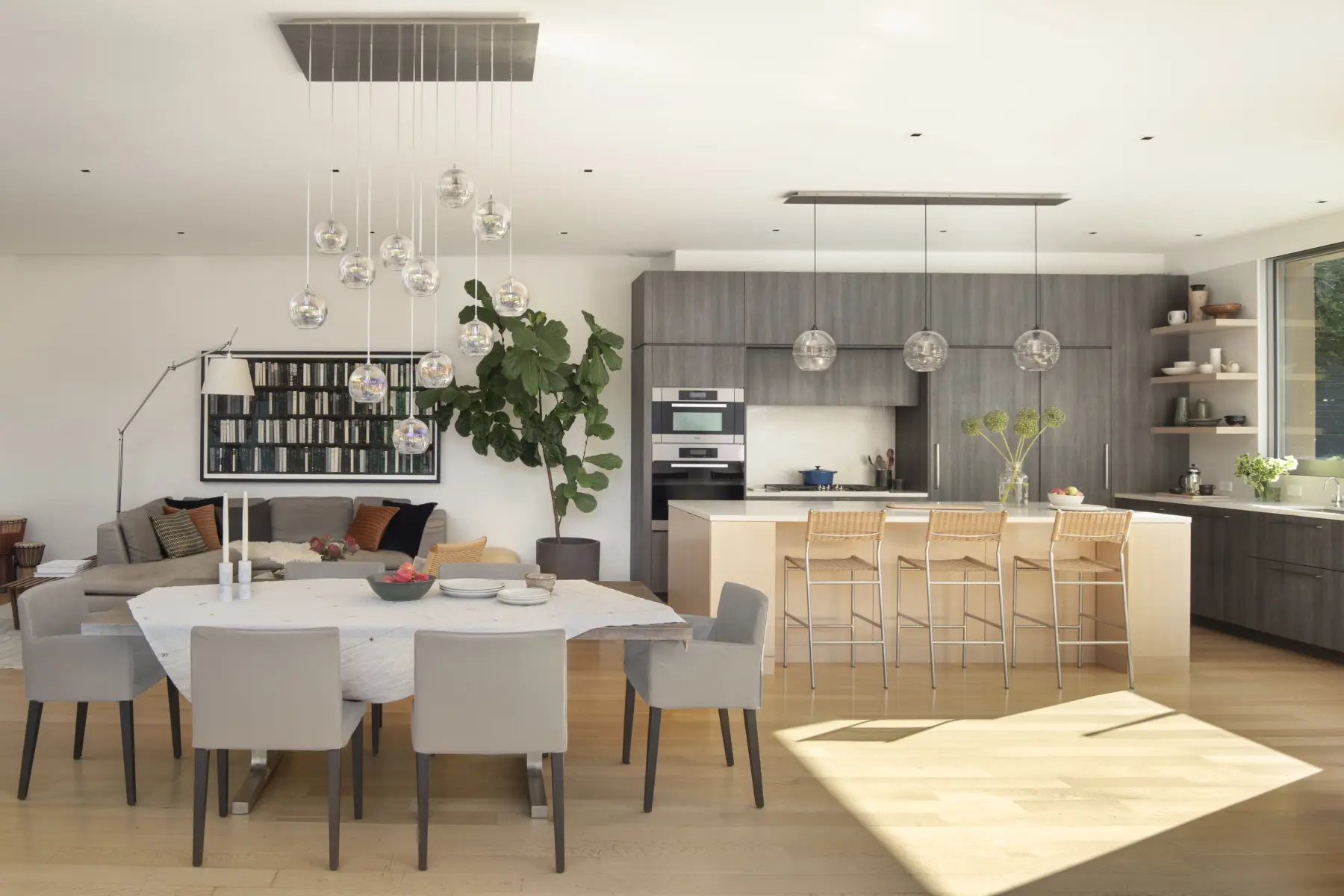 image of butler-armsden-mill-valley-residence-kitchen-and-dining-room.jpg