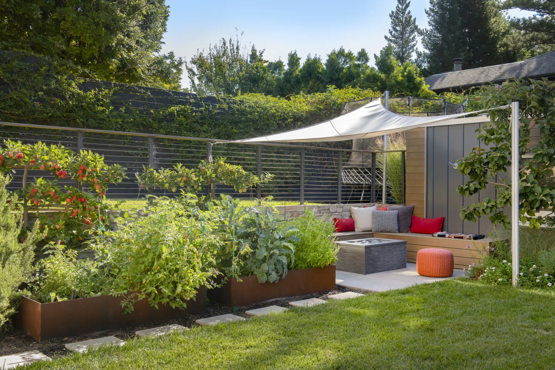 image of butler-armsden-mill-valley-residence-garden.jpg