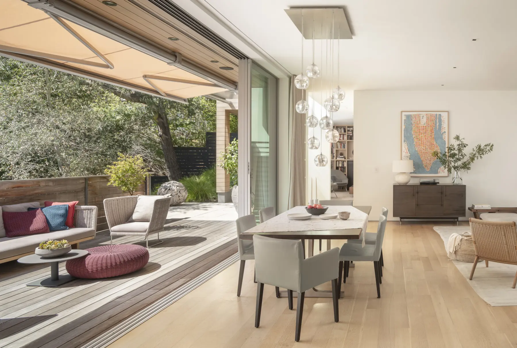 image of butler-armsden-mill-valley-residence-dining-room-and-terrace.jpg