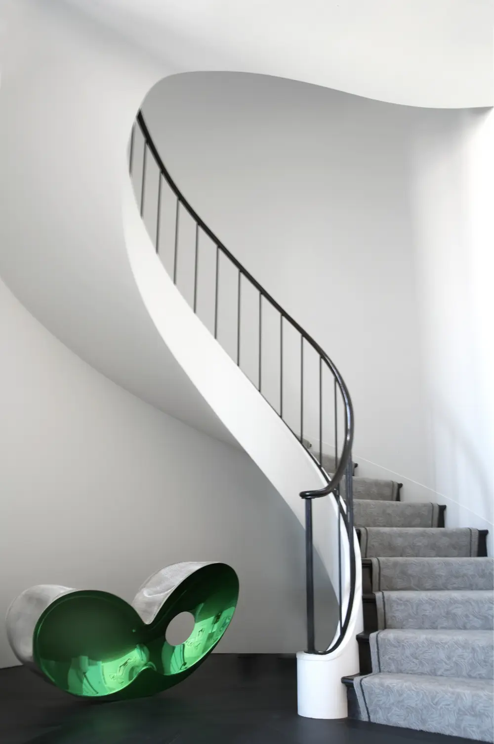 image of butler-armsden-modern-pacific-heights-townhouse-staircase.jpg