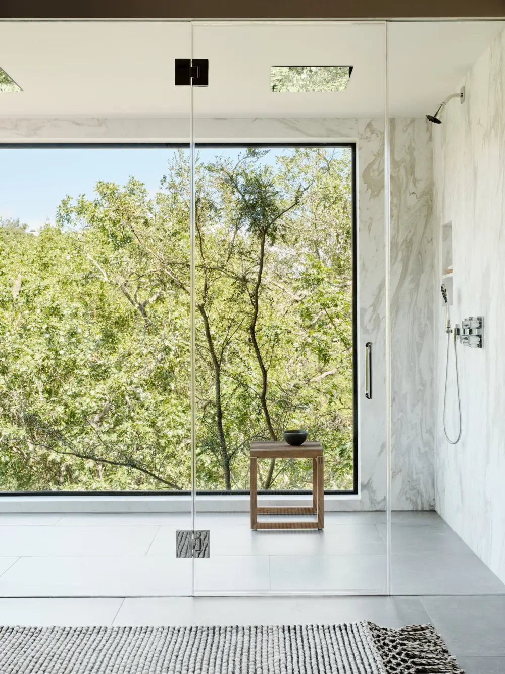 image of butler-armsden-orinda-residence-master-shower.jpg