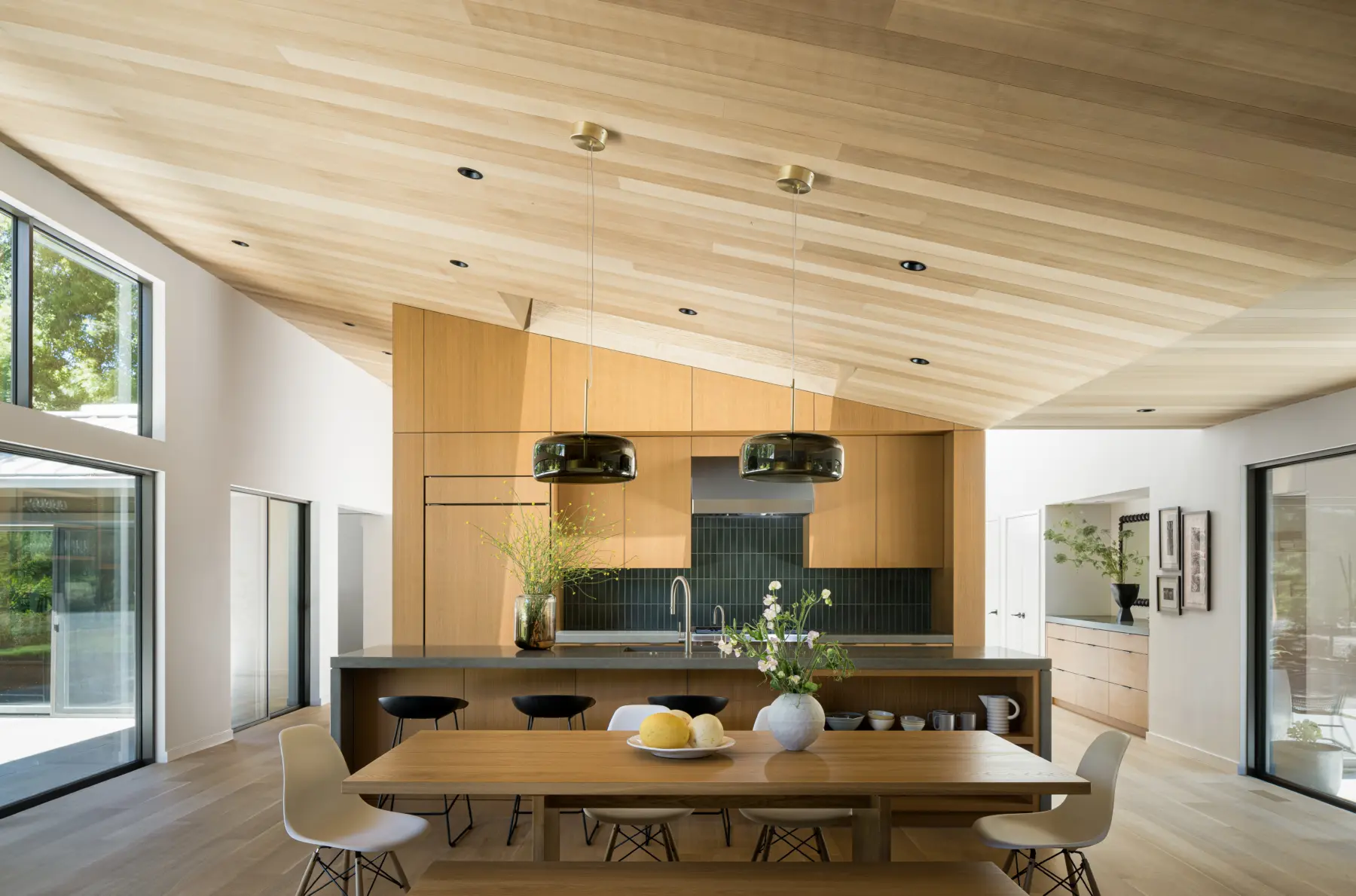 image of butler-armsden-mid-century-modern-kitchen.jpg