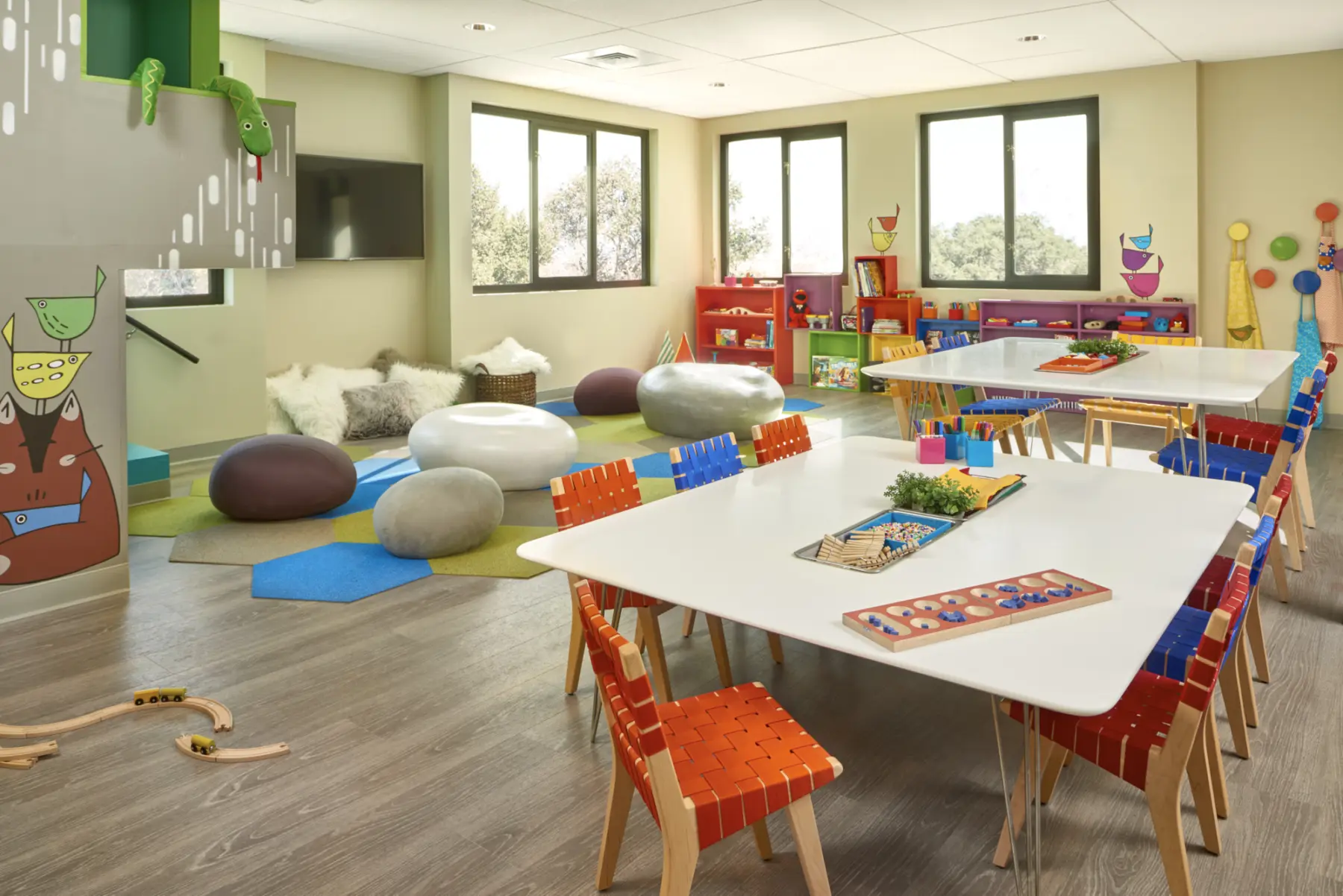 image of butler-armsden-ronald-mcdonald-house-full-kids-activity-room.jpg