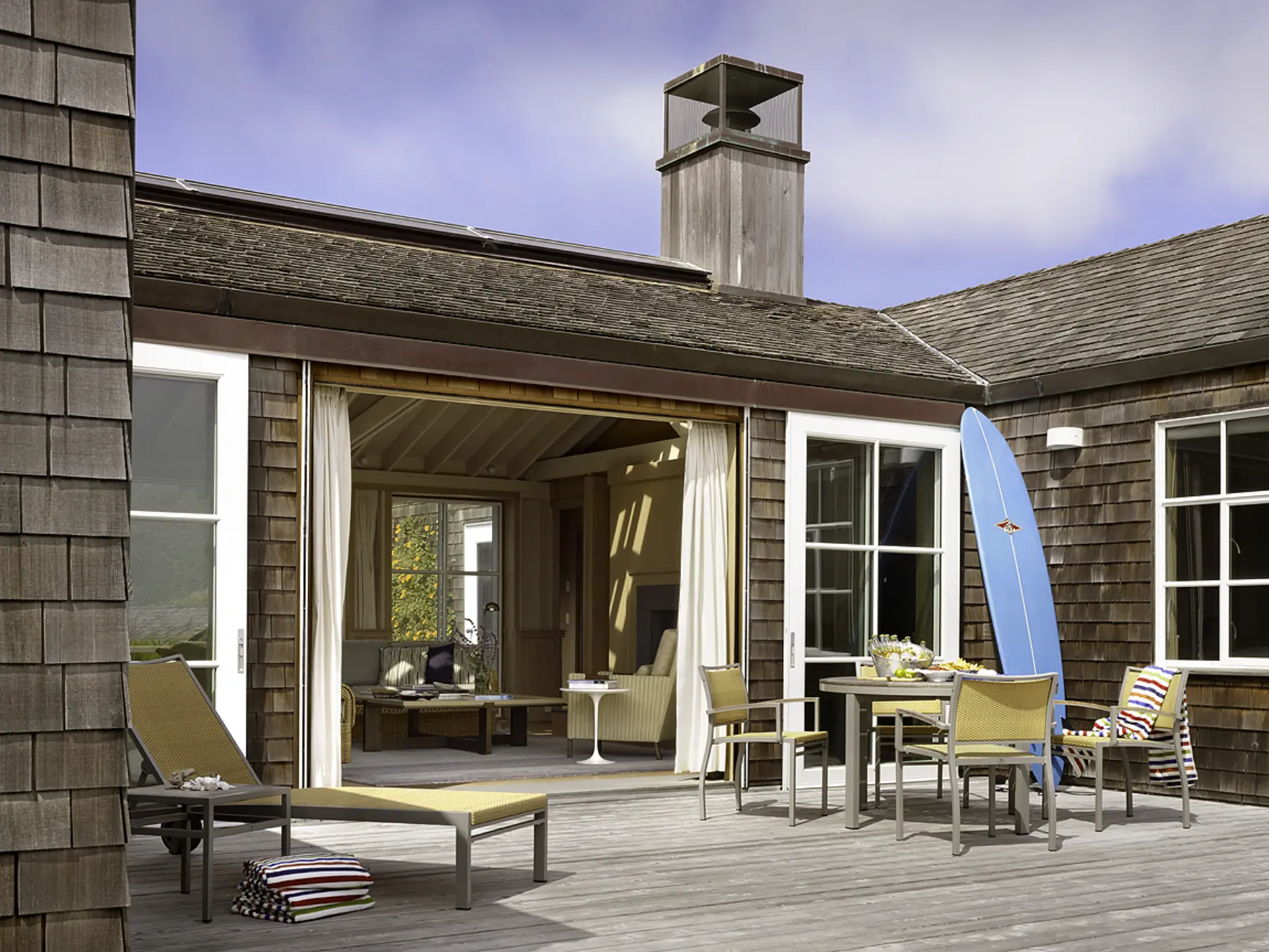 image of butler-armsden-stinson-beach-house-deck.jpg