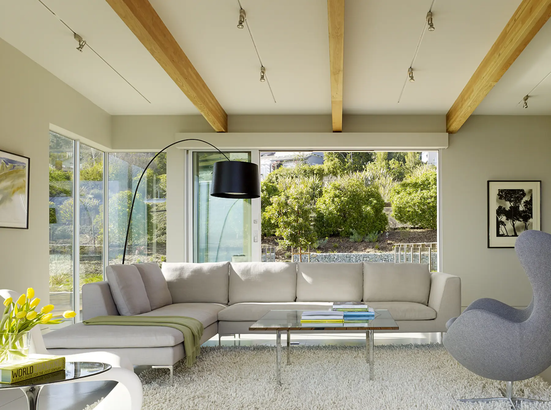 image of butler-armsden-tiburon-bay-house-living-room-sliders-open.jpg