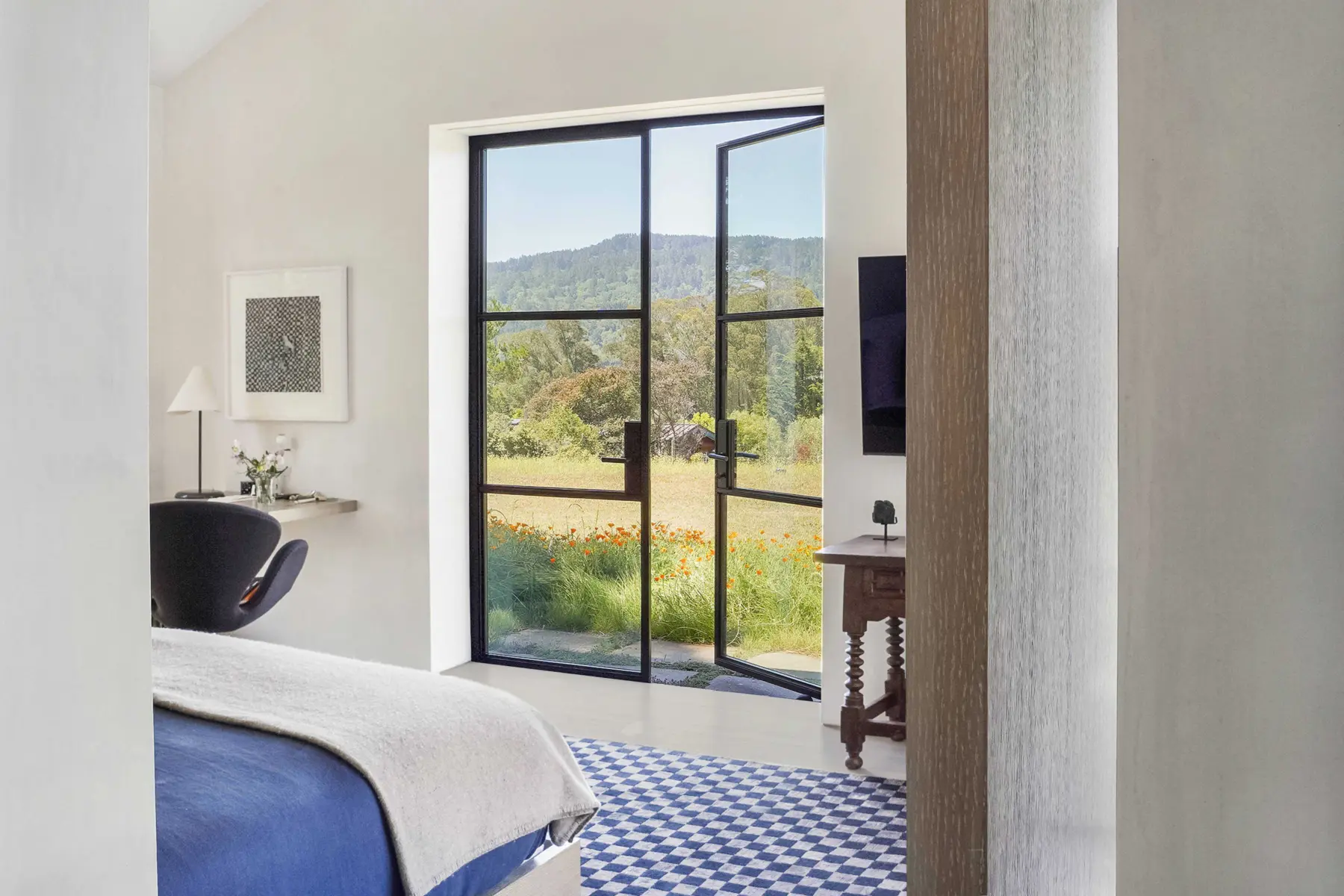 image of butler-armsden-point-reyes-residence-bedroom-mountain-view.jpg