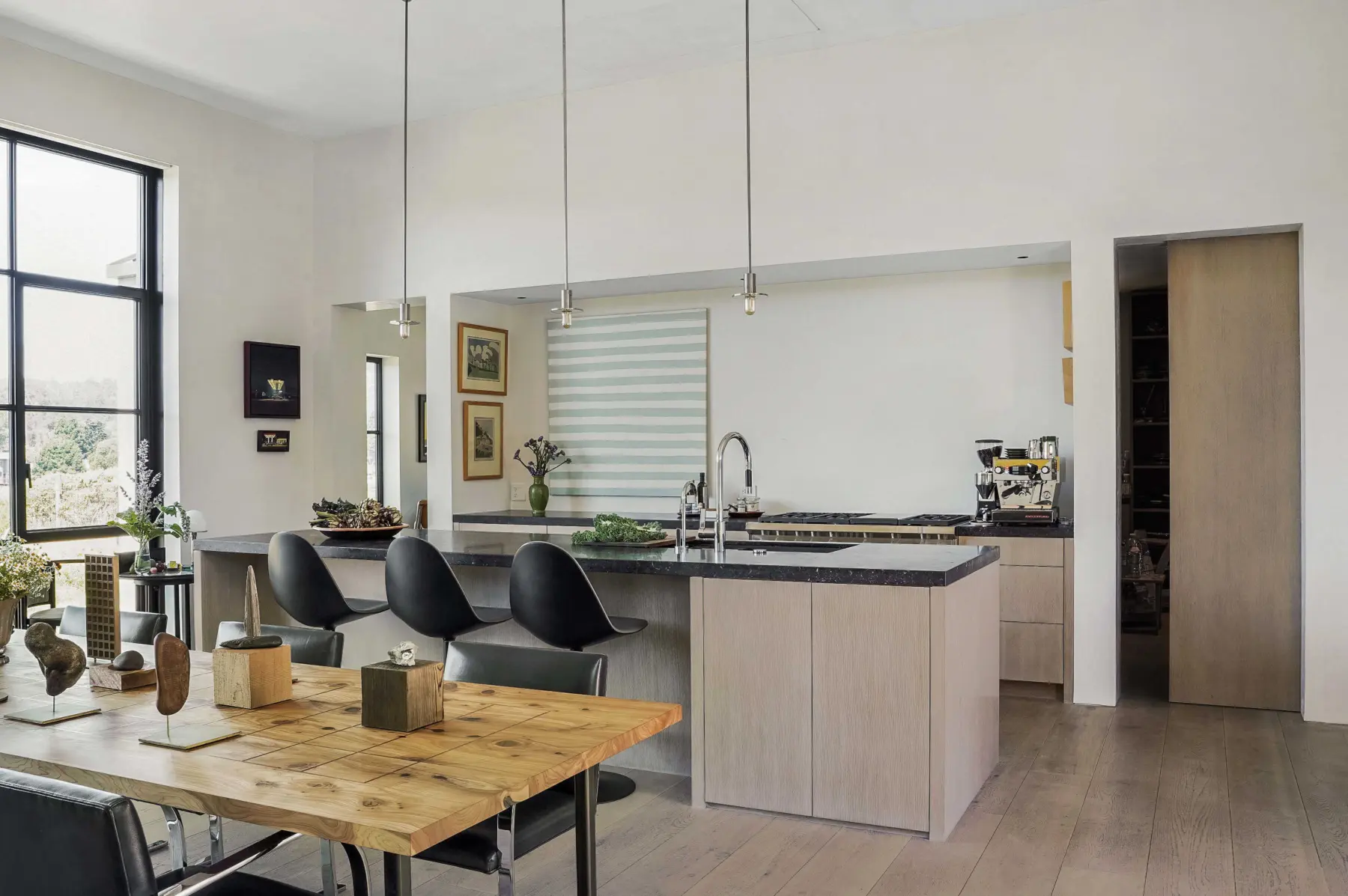 image of butler-armsden-point-reyes-residence-kitchen.jpg