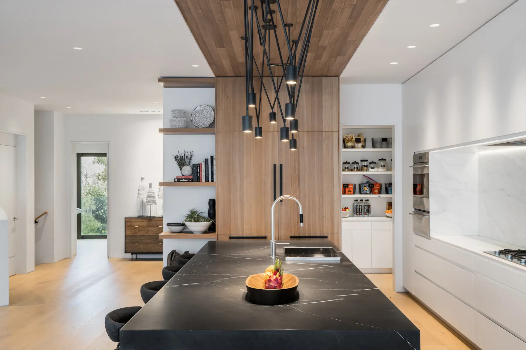 image of butler-armsden-russian-hill-residence-kitchen-island.jpg