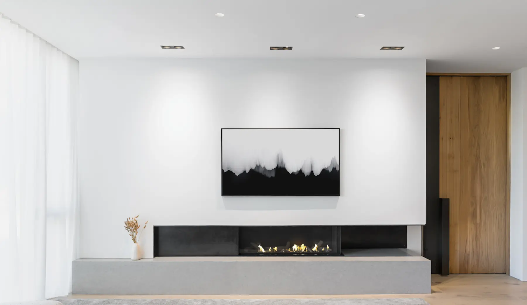 image of butler-armsden-russian-hill-residence-fireplace.jpg