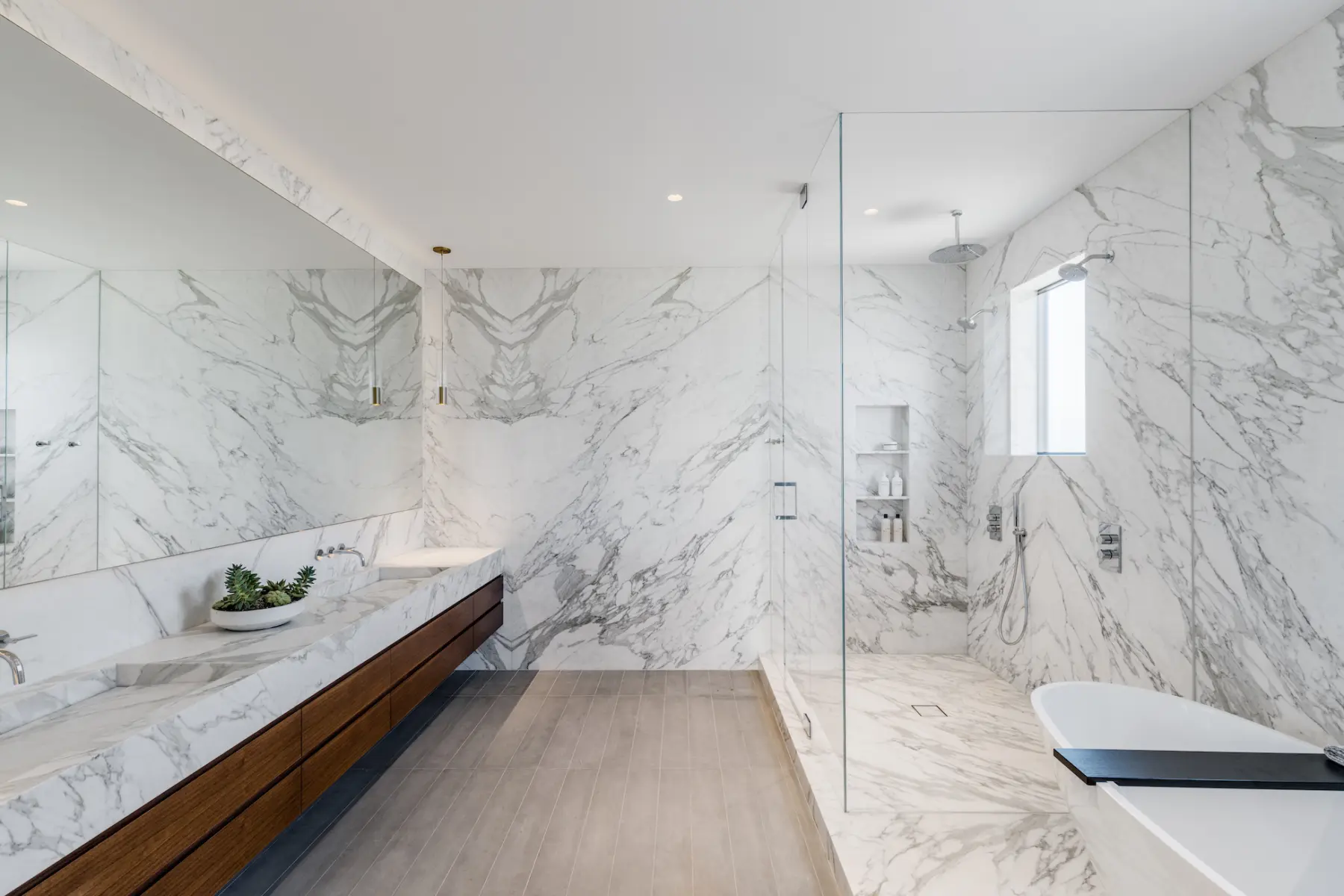 image of butler-armsden-russian-hill-residence-master-bath.jpg