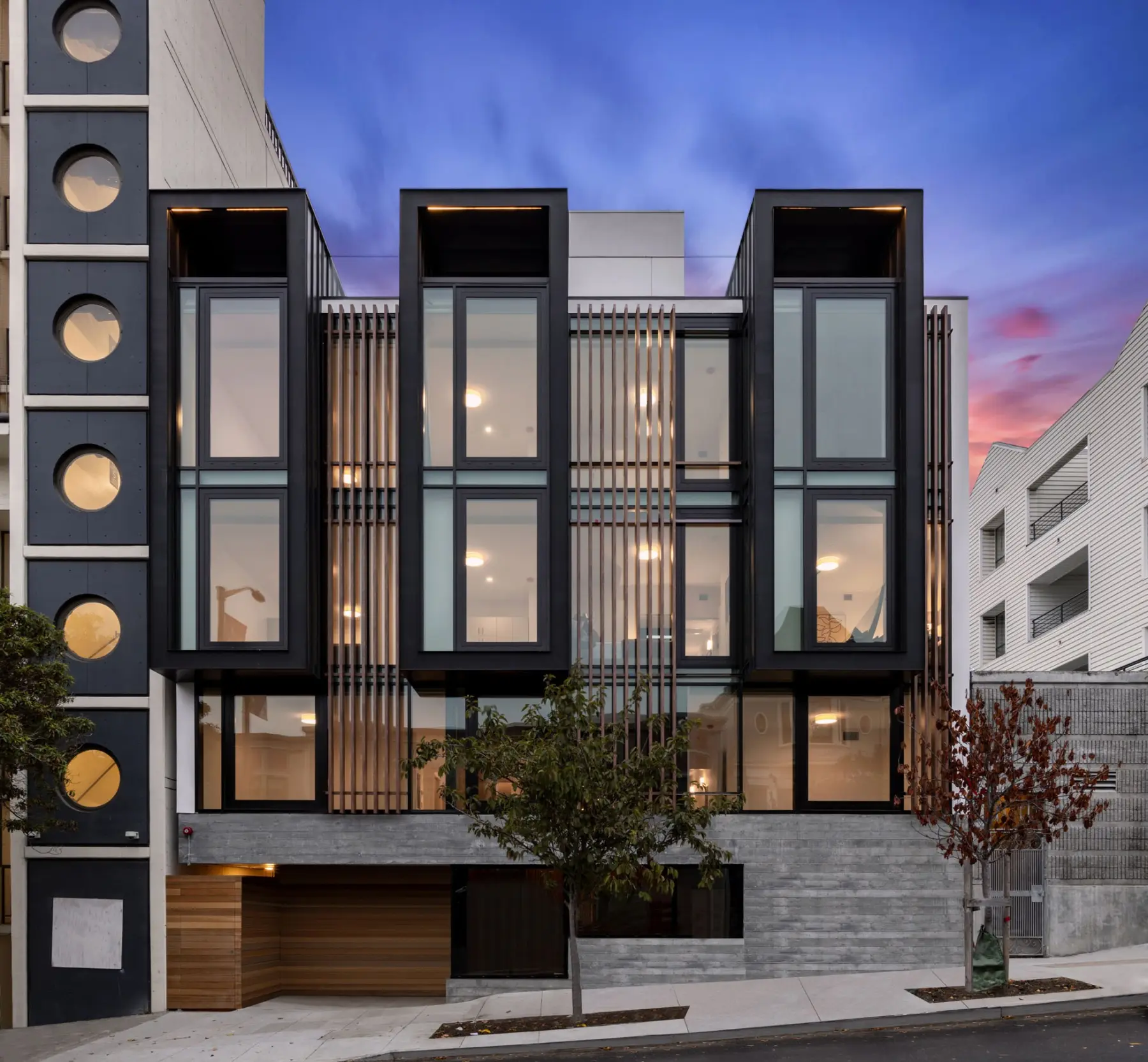 image of butler-armsden-buchanan-residences-front-facade-twilight.jpg