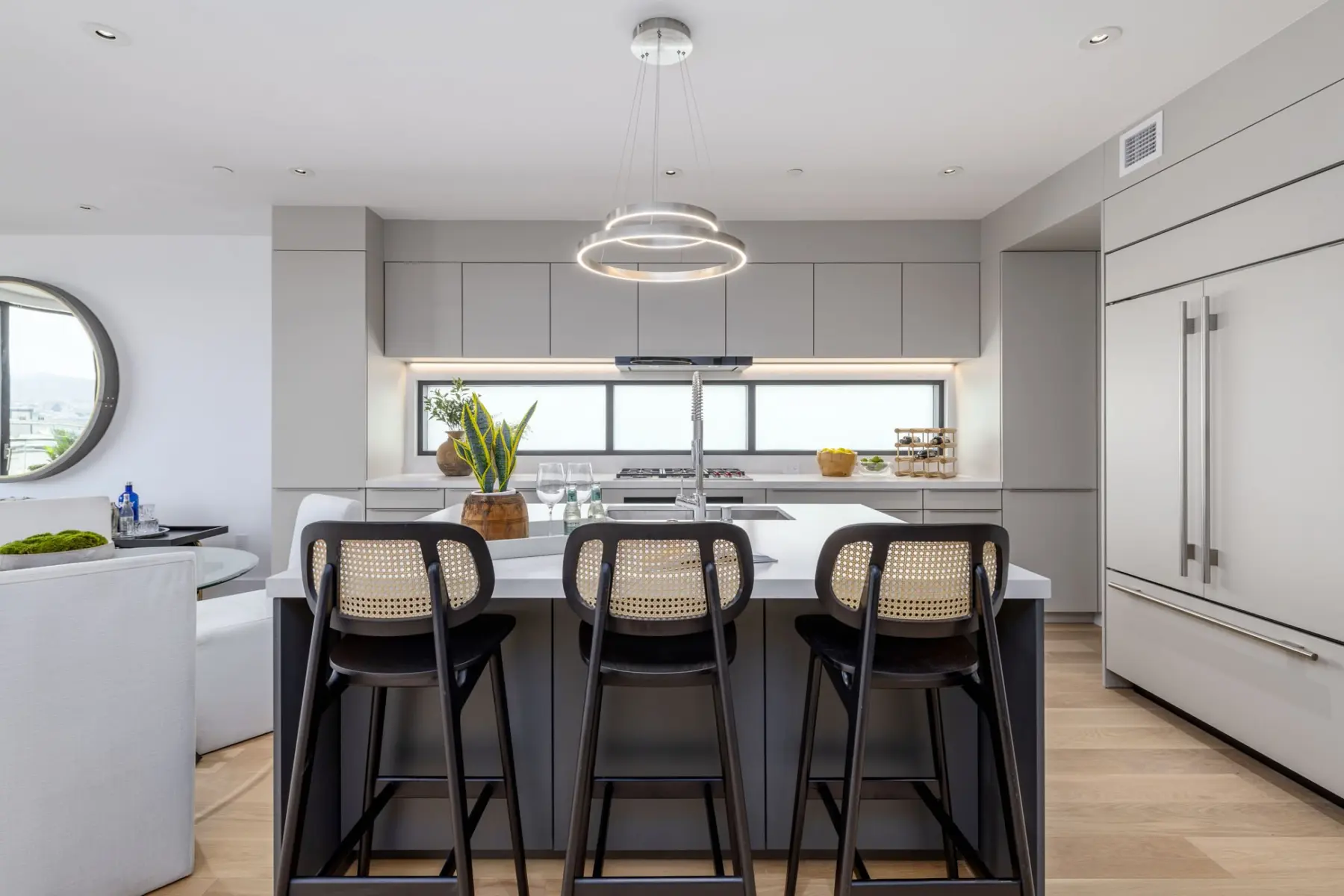 image of butler-armsden-buchanan-residences-2b-kitchen.jpg