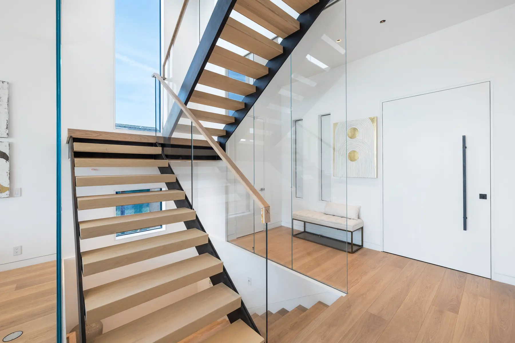 image of butler-armsden-telegraph-hill-townhouse-staircase.jpg