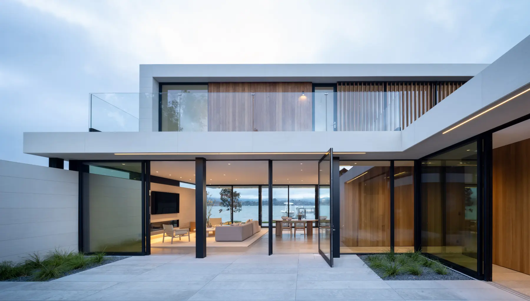 image of butler-armsden-modern-on-the-waterfront-courtyard-living-room-view.jpg