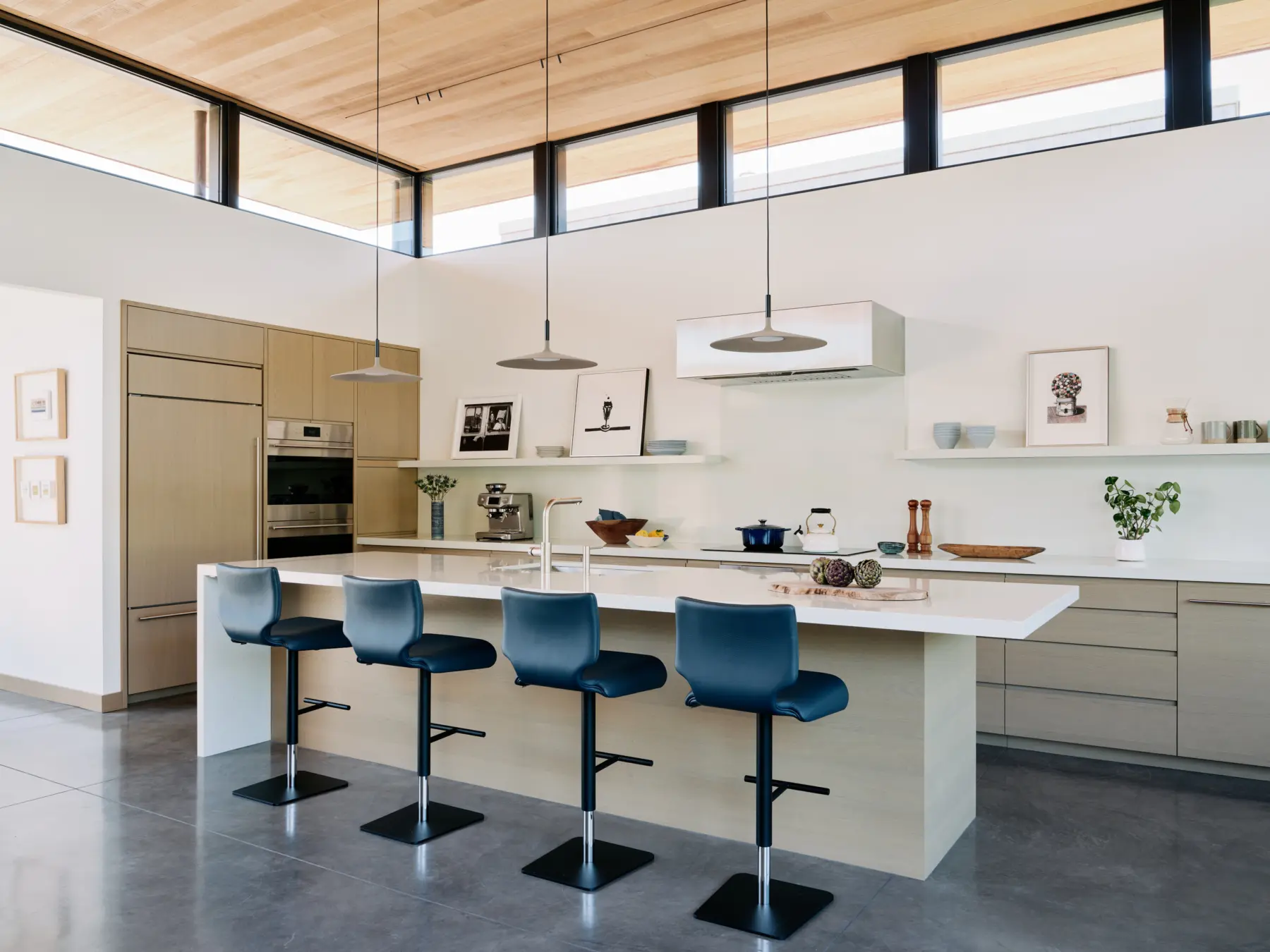 image of butler-armsden-stinson-beach-family-retreat-kitchen.jpg