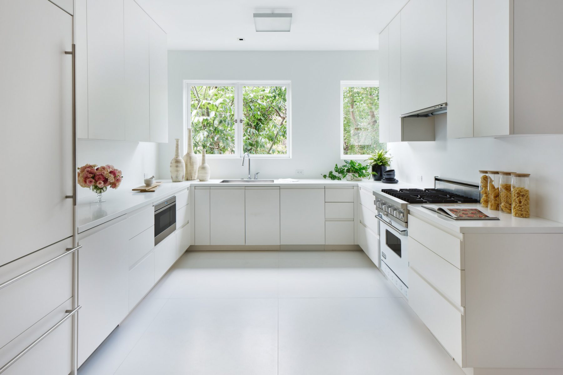 image of 1641Green_Kitchen_01.jpg