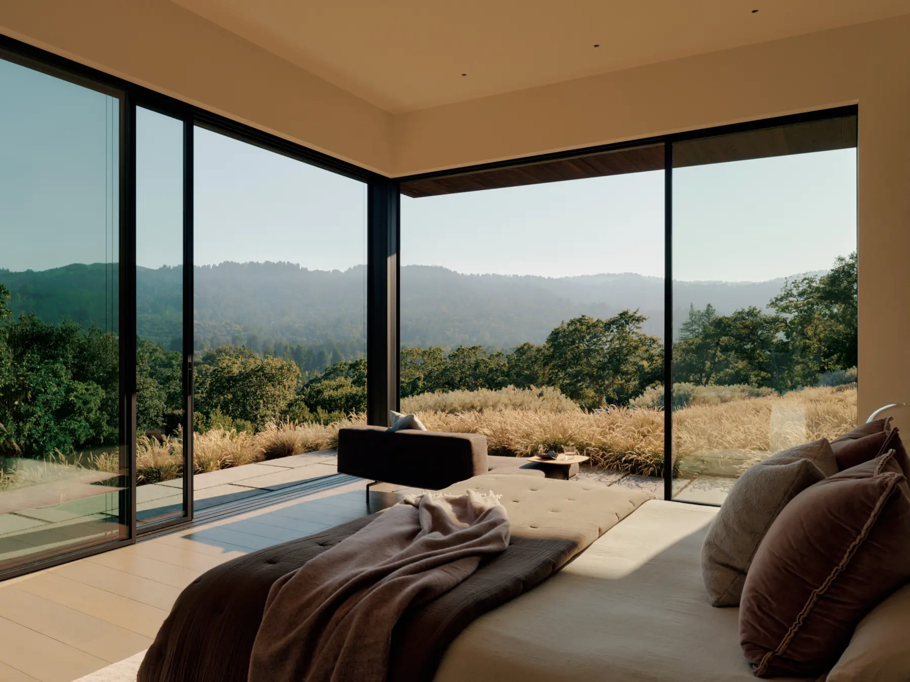 image of butler-armsden-windy-hill-lookout-master-bedroom.jpg