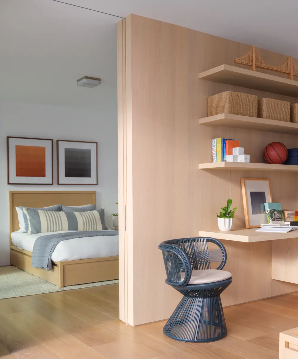image of butler-armsden-modern-on-the-waterfront-bedroom-and-desk-nook.jpg