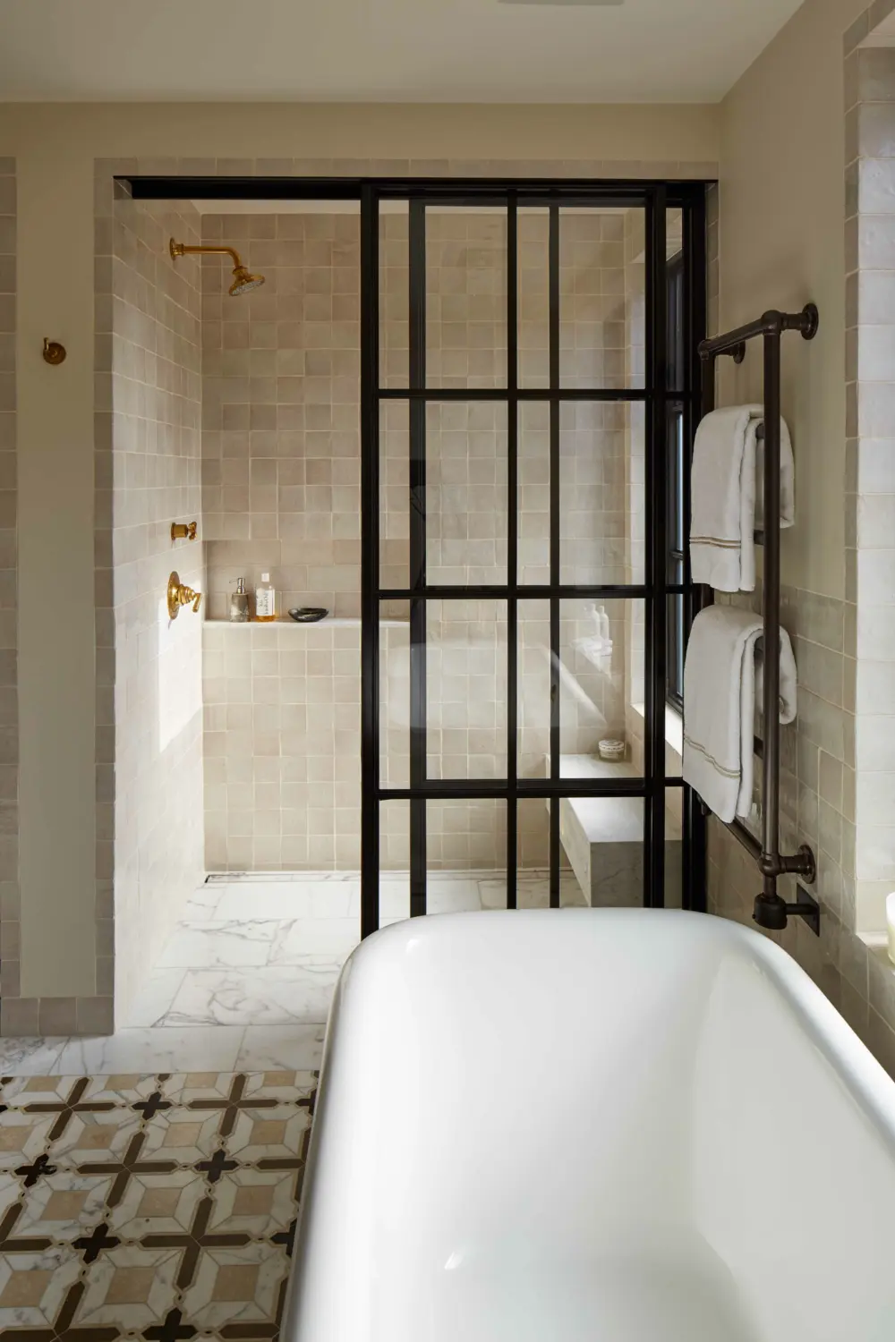 image of butler-armsden-alta-plaza-residence-master-shower.jpg