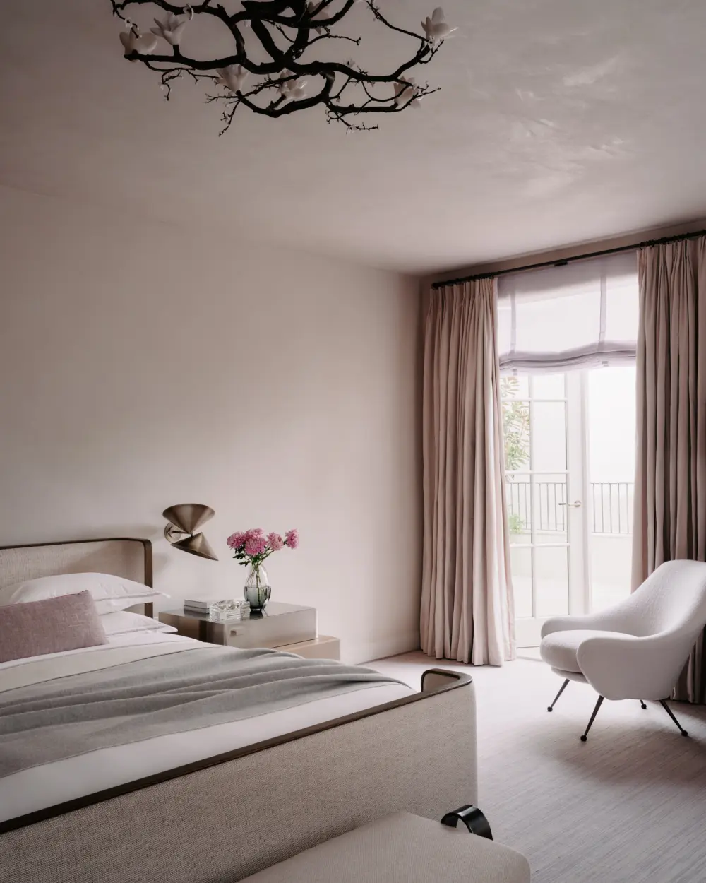 image of butler-armsden-presidio-heights-residence-master-bedroom.jpg