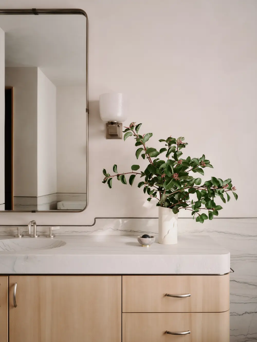 image of butler-armsden-presidio-heights-residence-bathroom-vanity.jpg